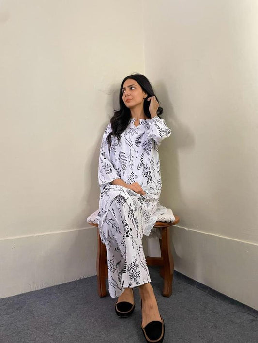 Women's Stitched Linen Leaf Print Suit